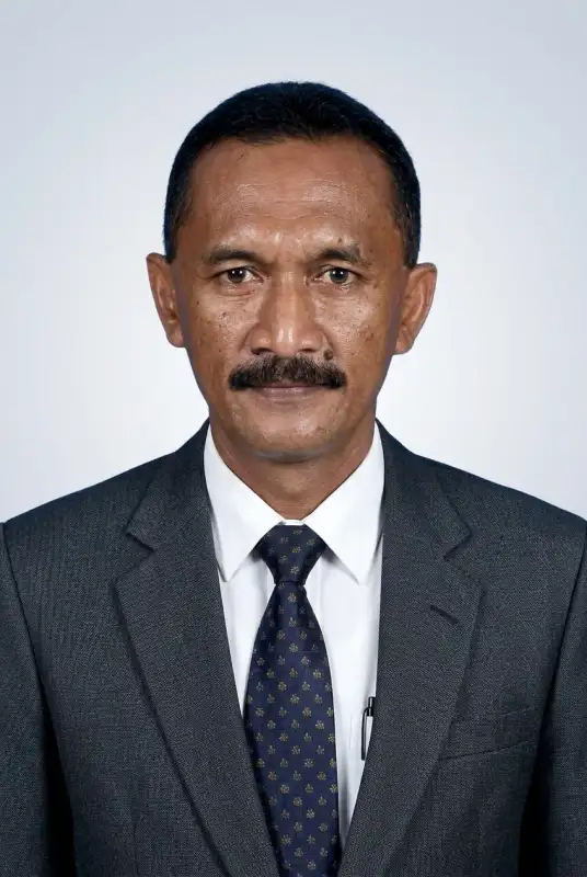 Dr. Idham Khalid, S.E., M.M