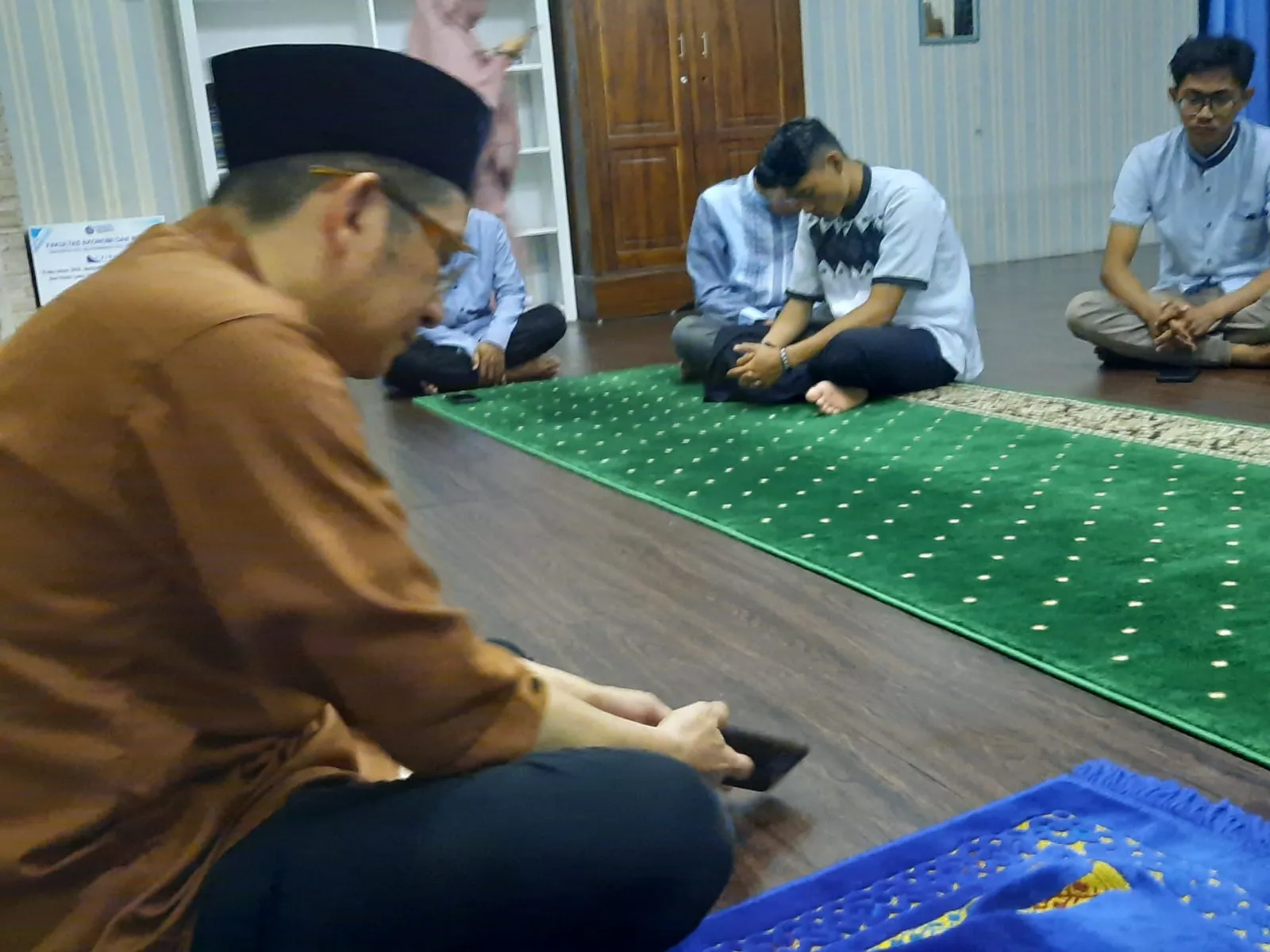 Persiapan Akreditasi, Prodi Ekonomi Islam Unismuh Makassar Gelar Shalat Lail Berjamaah